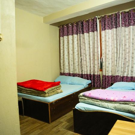 Universal Hotel & Lodge - Gorkha Exterior photo