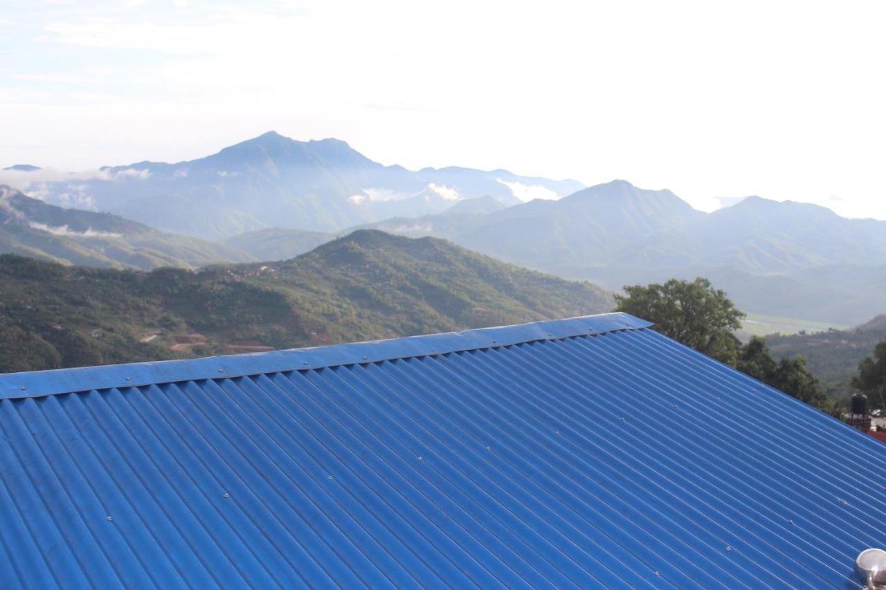 Universal Hotel & Lodge - Gorkha Exterior photo