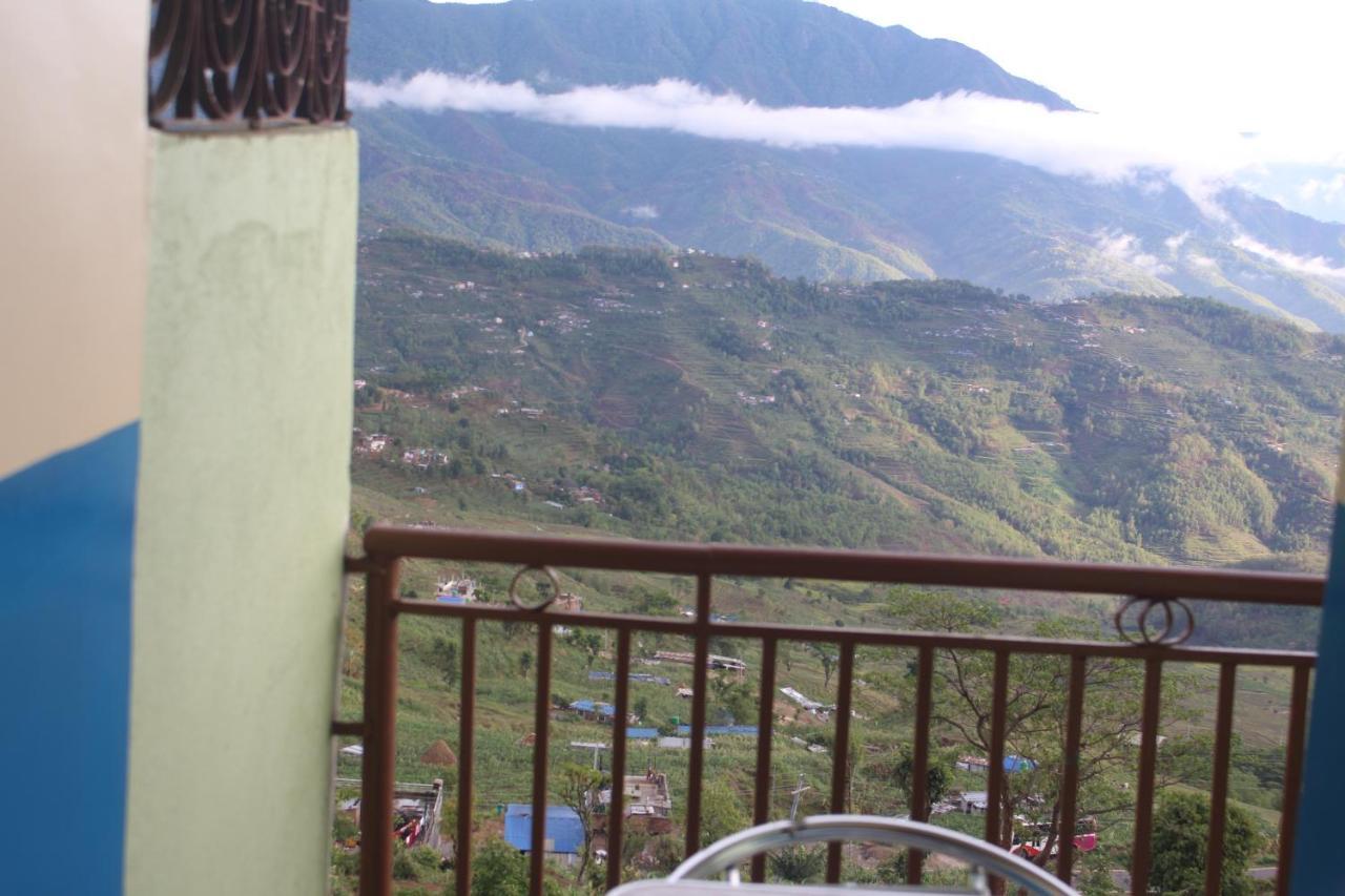 Universal Hotel & Lodge - Gorkha Exterior photo