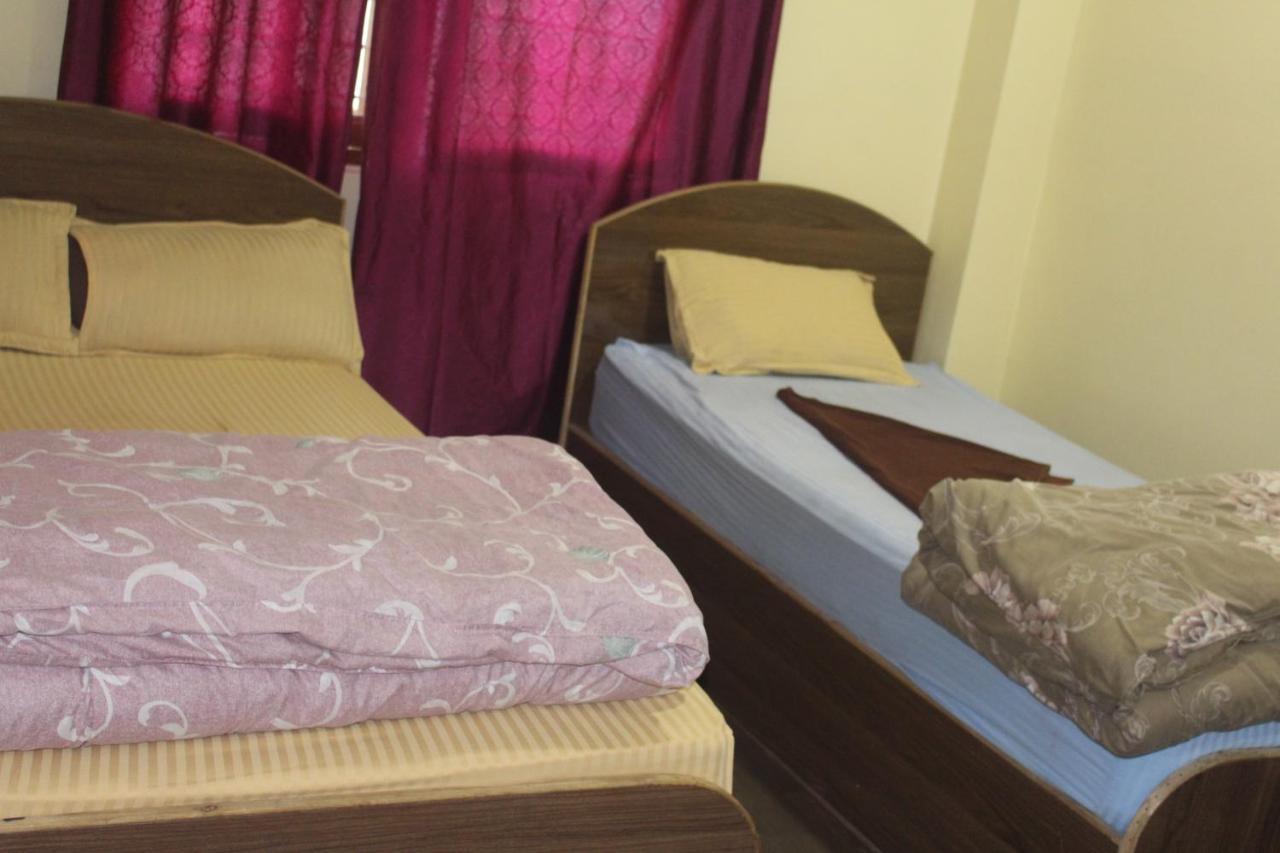 Universal Hotel & Lodge - Gorkha Exterior photo